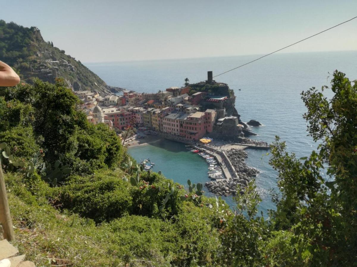 Affittacamere Benedetta E Isabelle Vernazza Exterior foto